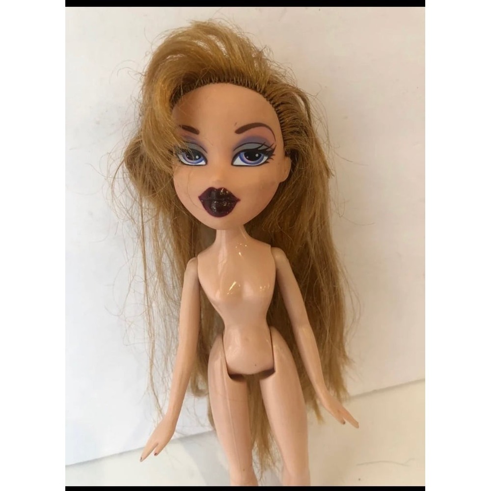 Bratz MGA 2001 Nude Meygan‎ Doll No Feet